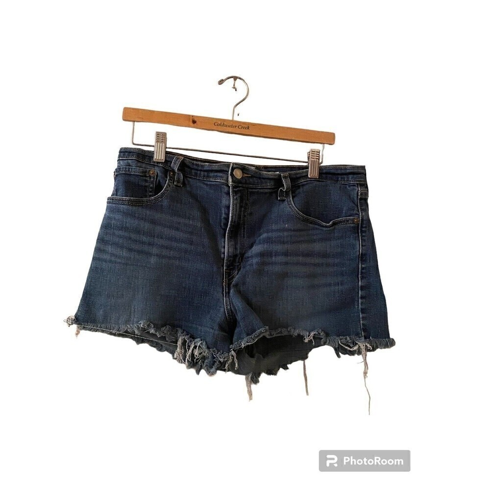 Levis High-Rise Destressed Denim Shorts Sz.32